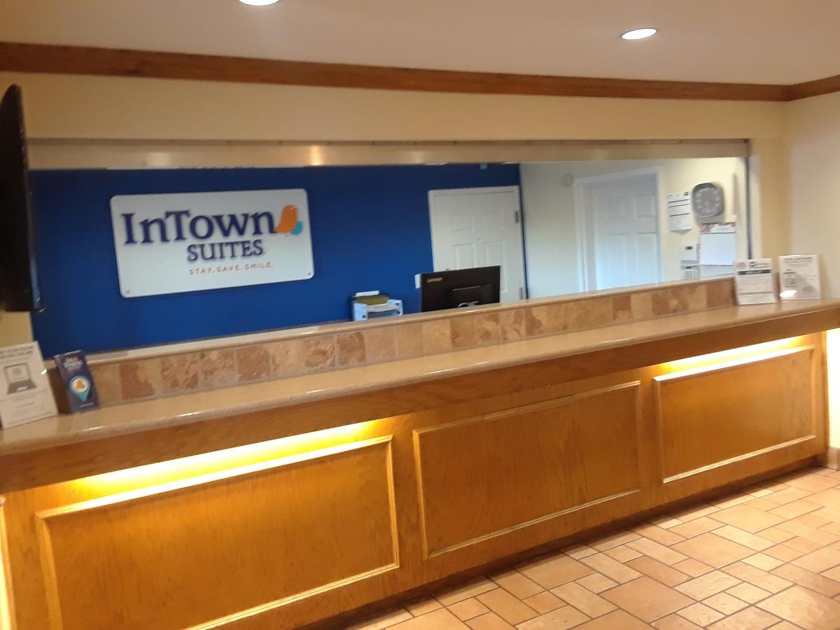 Intown Suites Houston Intercontinental Экстерьер фото